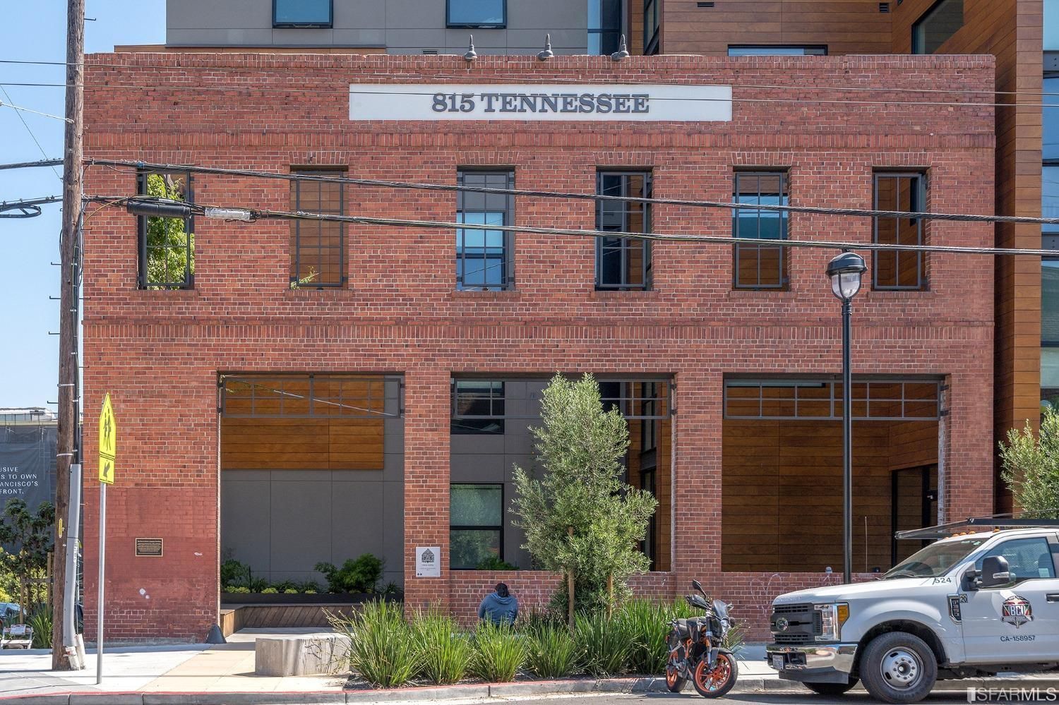 815 Tennessee Street, Unit 504 · Compass Render 2