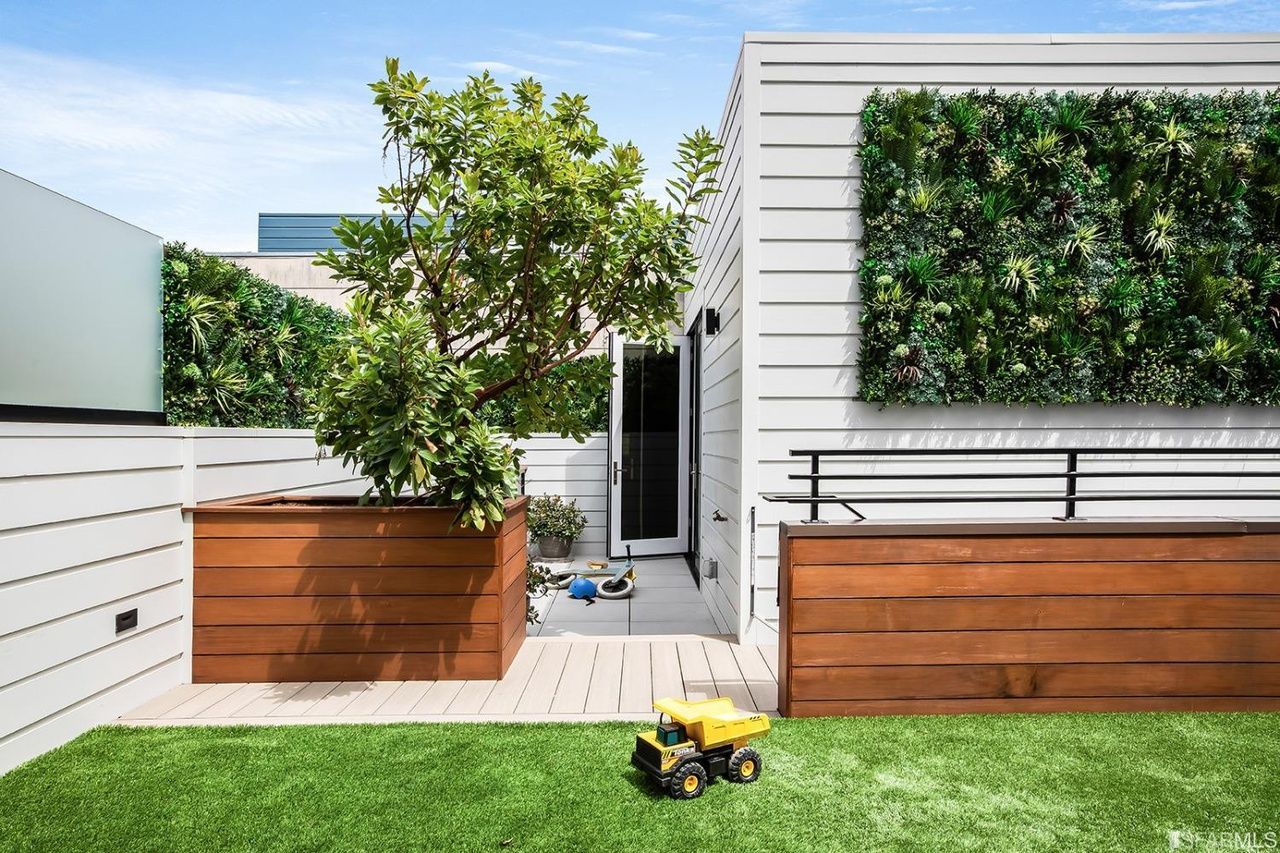 Noe Valley compound · undefined Render 10